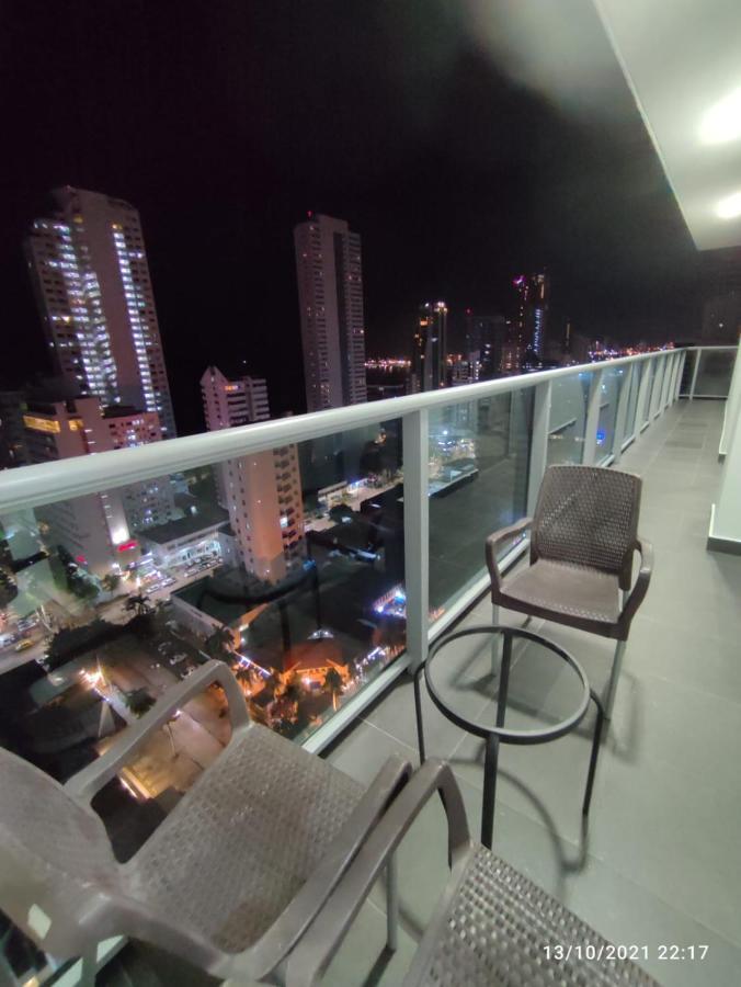 Luxuriuso Apartament Cartagena Exterior photo