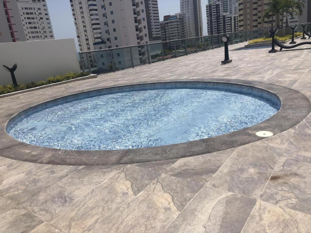 Luxuriuso Apartament Cartagena Exterior photo