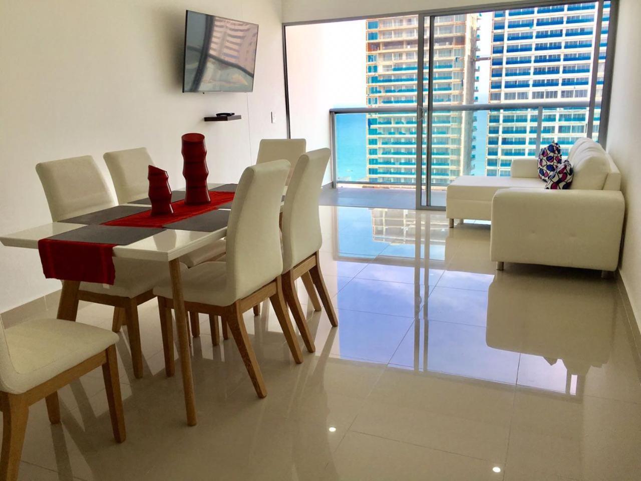 Luxuriuso Apartament Cartagena Exterior photo